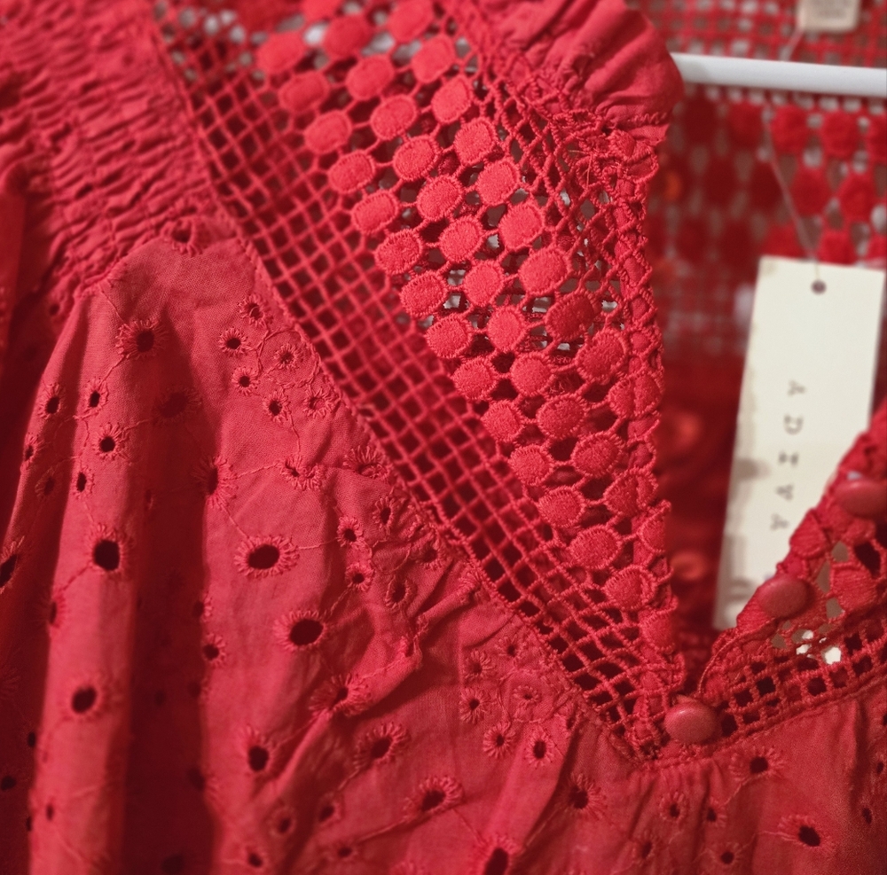 NWT Adiva Red Cotton Crochet & Eyelet Popover Blouse, Puff Sleeves, Boxy Fit. - Picture 4 of 11